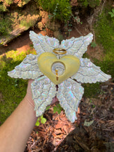 Load image into Gallery viewer, Mourning Star