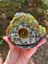 Load image into Gallery viewer, 19